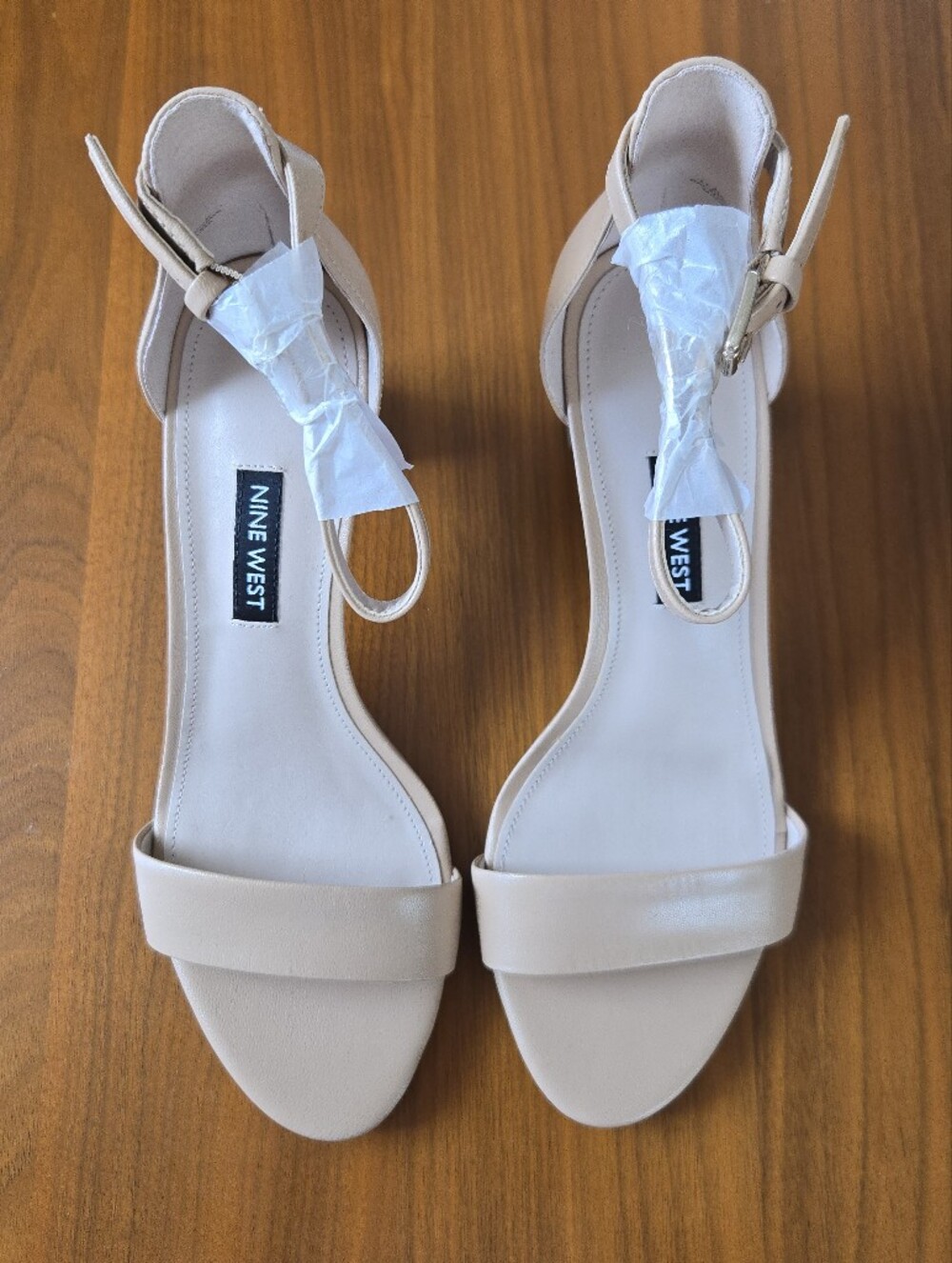 NWT! Nine West Pruce Block Heel Sandals Natural Leather